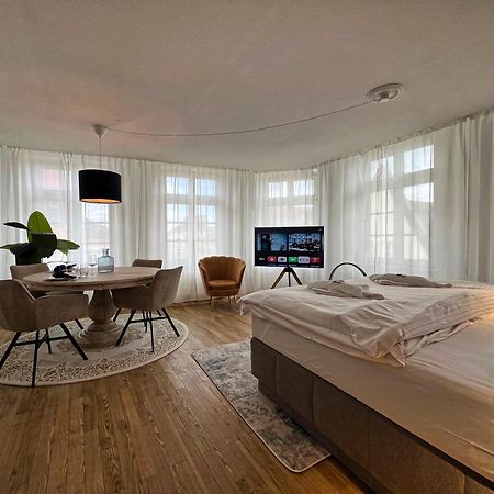 Nr 3 Lichtdurchflutetes Apartment Am Historischen Marktplatz 66 Qm #Cosiness Company 23 Schwerin  Zewnętrze zdjęcie